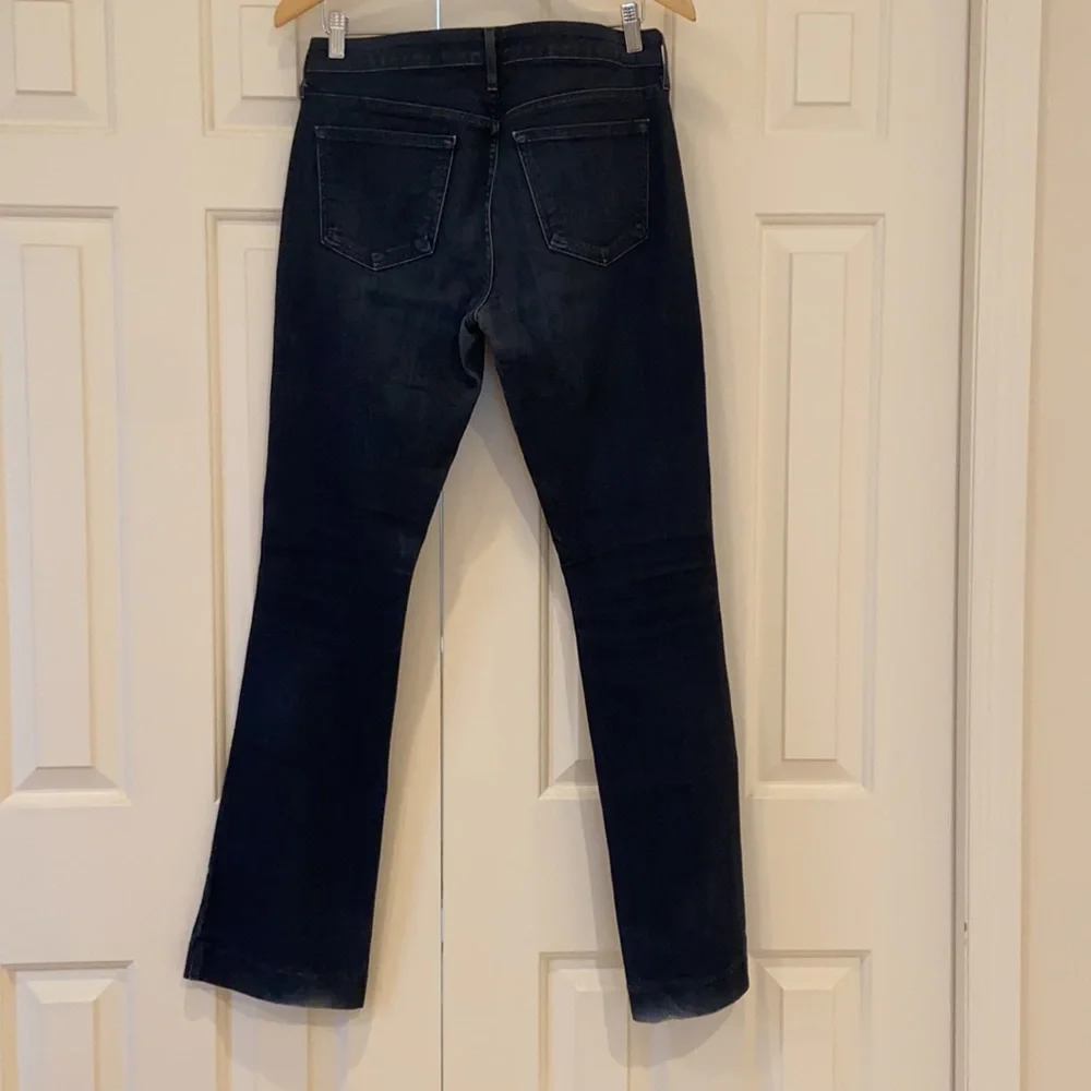 Cache Jeans - Picture 3 of 5